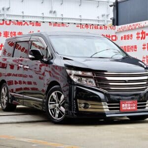 ELGRAND エルグランド　ライダー ブラックライン 黒本革マニュアルシート　【特別仕様車】