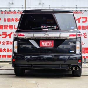 ELGRAND エルグランド　ライダー ブラックライン 黒本革マニュアルシート　【特別仕様車】