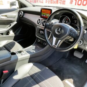 MERCEDES BENZ メルセデス・ベンツ　ＣＬＡ１８０【総合評価優良車】