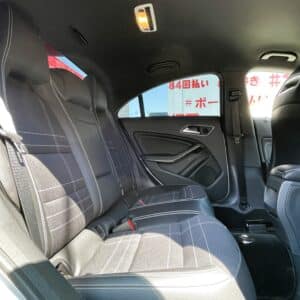 MERCEDES BENZ メルセデス・ベンツ　ＣＬＡ１８０【総合評価優良車】