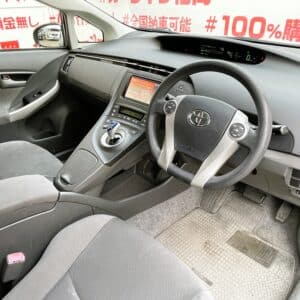 PRIUS　プリウス　Sツーリングセレクション