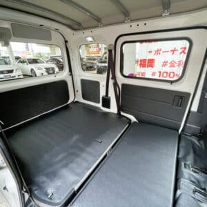 HIJET　ハイゼットカーゴ　デラックス