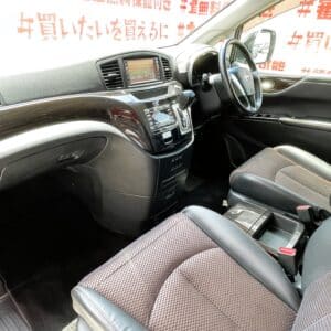 ELGRAND エルグランド 250ハイウェイスター