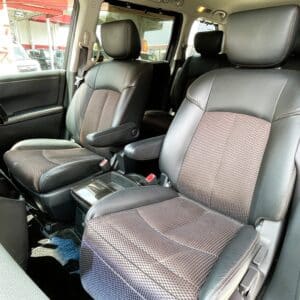 ELGRAND エルグランド 250ハイウェイスター