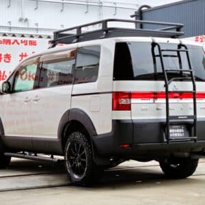 DELICA　デリカD5　パワースライドエクシード８人乗り　【カスタム】【総合評価優良車】