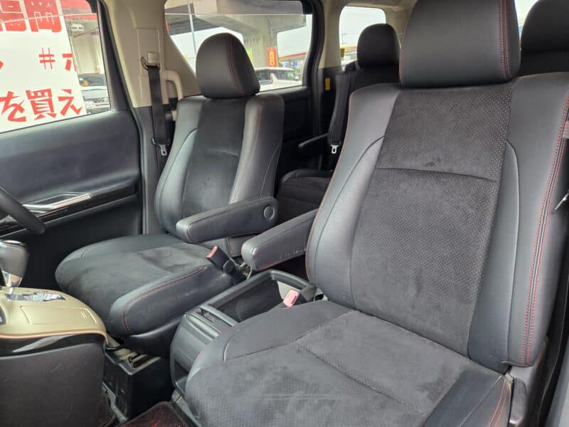 VELLFIRE ヴェルファイア 2.4Zゴールデンアイズ 【後期型】【特別仕様車】