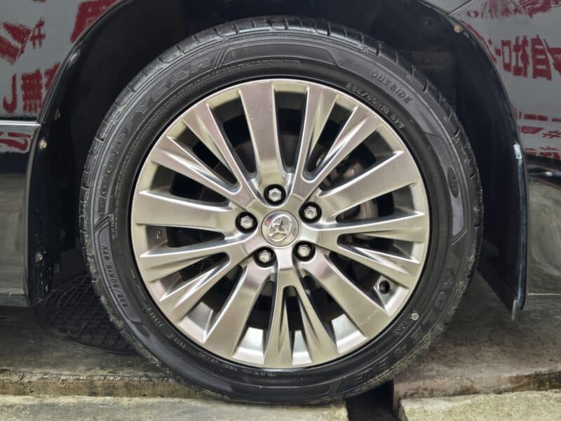 VELLFIRE ヴェルファイア 2.4Zゴールデンアイズ 【後期型】【特別仕様車】