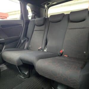 FIT　フィット　HV　Sパッケージ　【ユーザー買取車】