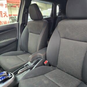 FIT　フィット　HV　Sパッケージ　【ユーザー買取車】