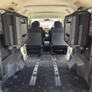 DELICA　デリカD5　エクシード　【カスタム】【特別仕様車】【総合評価優良車】