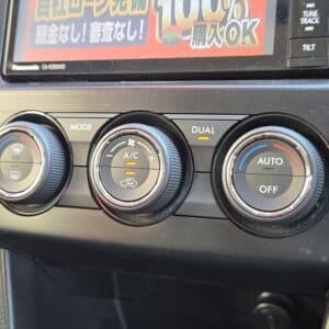 IMPREZA　インプレッサスポーツ　2.0i アイサイト　【4WD】