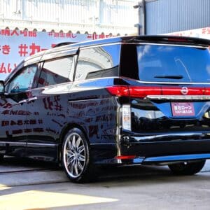 ELGRAND　エルグランド　350ハイウェイスタープレミアム　　【総合評価優良車】