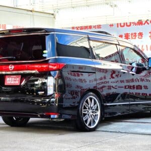 ELGRAND　エルグランド　350ハイウェイスタープレミアム　　【総合評価優良車】