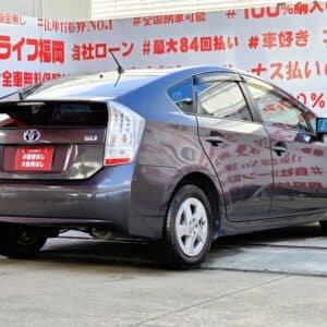PRIUS　プリウス　S LEDエディション【特別仕様車】