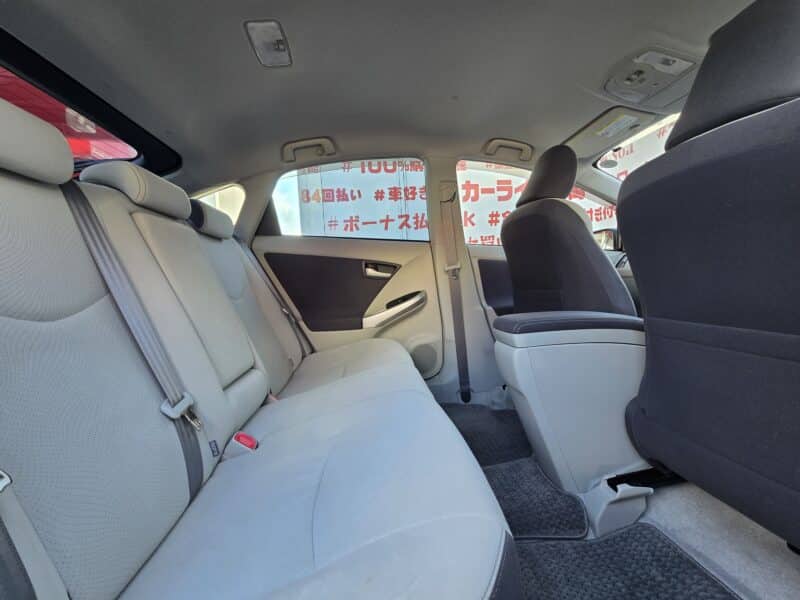 PRIUS プリウス S LEDエディション【特別仕様車】