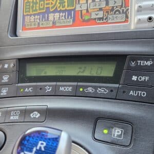 PRIUS　プリウス　S LEDエディション【特別仕様車】