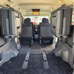 DELICA　デリカD5　エクシード　【カスタム】【特別仕様車】【総合評価優良車】