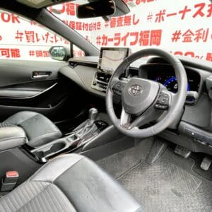 COROLLA TOURING　カローラツーリング　ハイブリッドW×B【総合評価優良車】