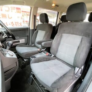 DELICA　デリカD5　Gナビパッケージ　【総合評価優良車】【４ＷＤ】【カスタム】