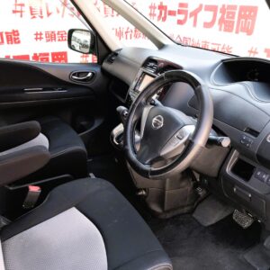 SERENA　セレナ　ライダーブラックラインS-HV【特別仕様車】