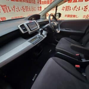 FREED　フリード　Gエアロ ハイウェイエディション　～7人乗りタイプ～　【ユーザー買取車】