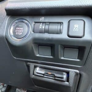 IMPREZA　インプレッサスポーツ　1.6i-L【後期型】【４ＷＤ】