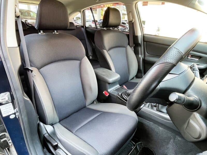 IMPREZA インプレッサスポーツ 1.6i-L【後期型】【4WD】