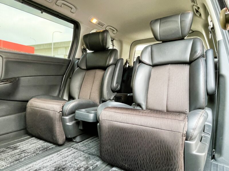 ELGRAND エルグランド 250ハイウェイスターS アーバンクロム"後期型"