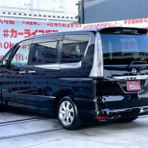 SERENA　セレナ　ハイウェイスター　S-HYBRID　Vエアロモード【特別仕様車】