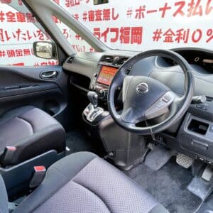 SERENA　セレナ　ハイウェイスター　S-HYBRID　Vエアロモード【特別仕様車】