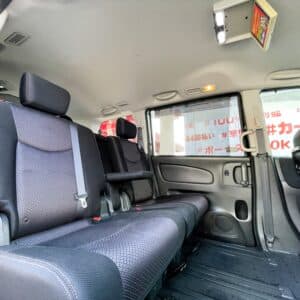 SERENA　セレナ　ハイウェイスター　S-HYBRID　Vエアロモード【特別仕様車】