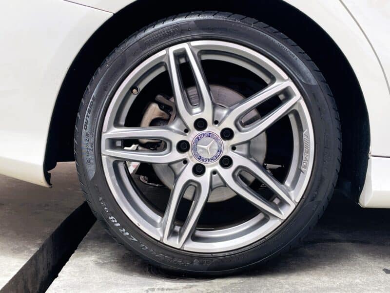 MERCEDES BENZ メルセデス・ベンツ CLA180スポーツ【後期型】【総合評価優良車】