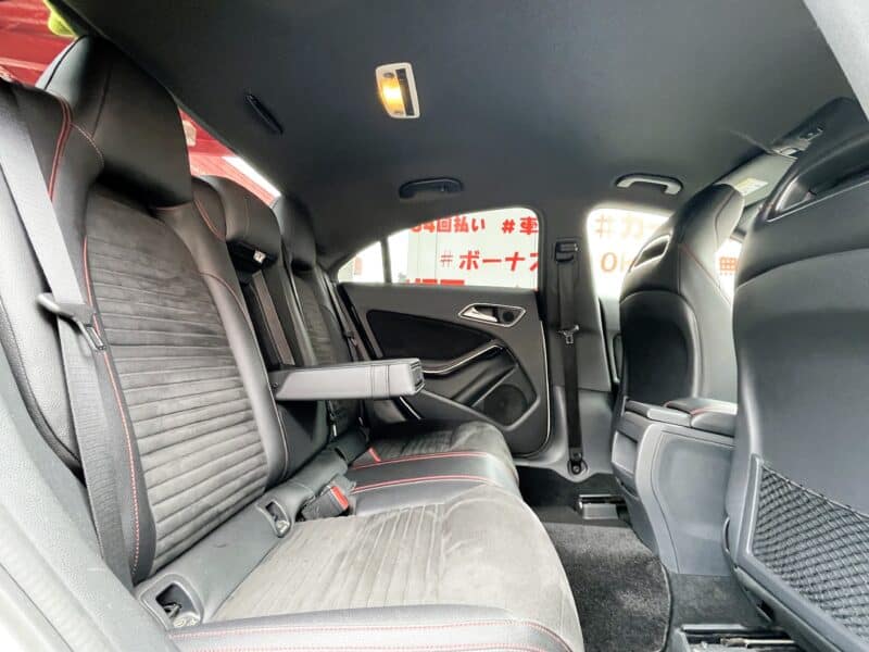 MERCEDES BENZ メルセデス・ベンツ CLA180スポーツ【後期型】【総合評価優良車】