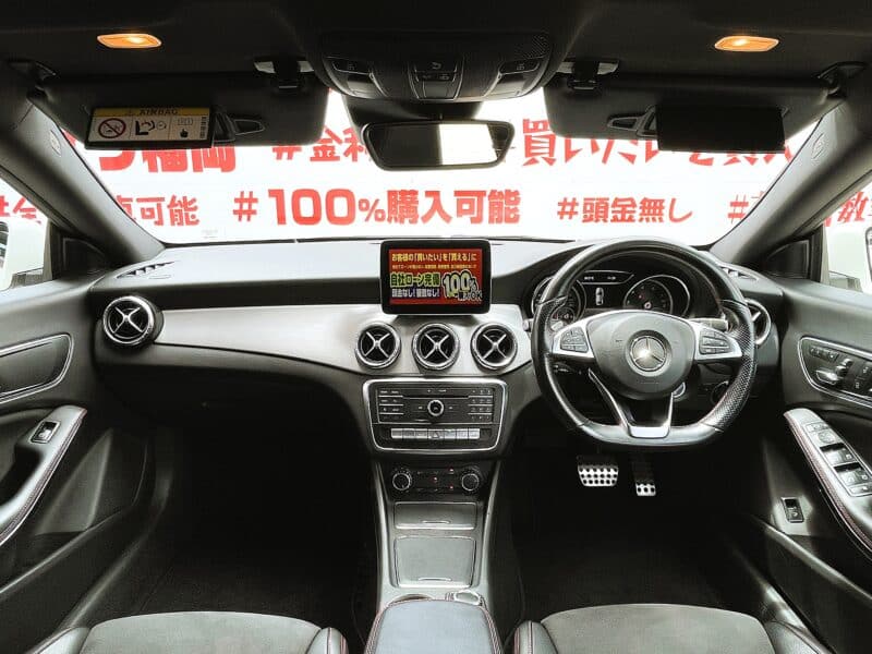 MERCEDES BENZ メルセデス・ベンツ CLA180スポーツ【後期型】【総合評価優良車】