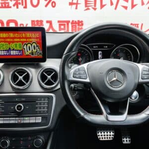 MERCEDES BENZ メルセデス・ベンツ　ＣＬＡ１８０スポーツ【後期型】【総合評価優良車】