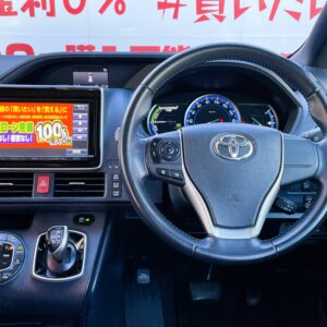 VOXY　ヴォクシー　ハイブリッドV