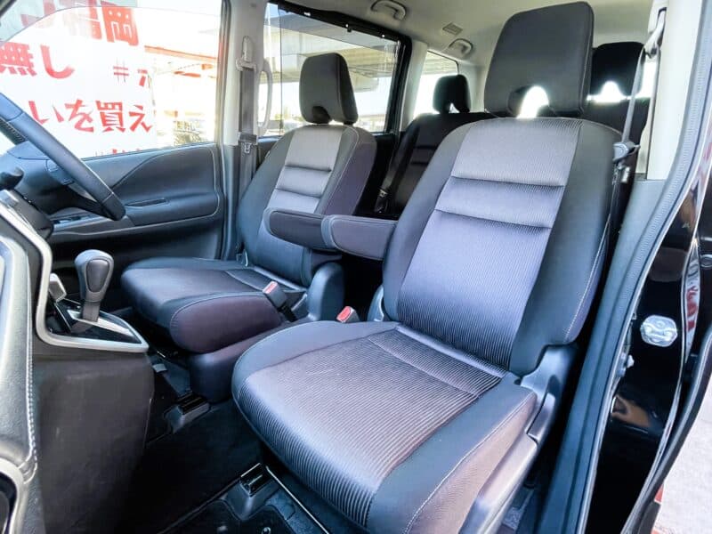 SERENA セレナ ハイウェイスター Vセレクション【総合評価優良車】【特別仕様車】