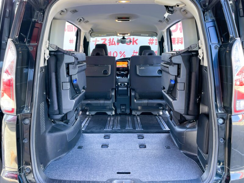 SERENA セレナ ハイウェイスター Vセレクション【総合評価優良車】【特別仕様車】