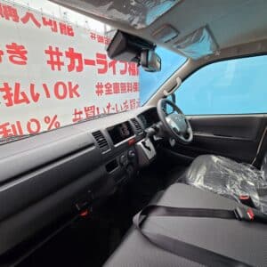 HIACE　ハイエースバン　DX　GLパッケージ
