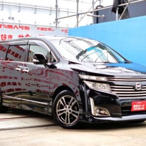 ELGRAND　エルグランド　350ハイウェイスター　アーバンクロム【特別仕様車】【4WD】