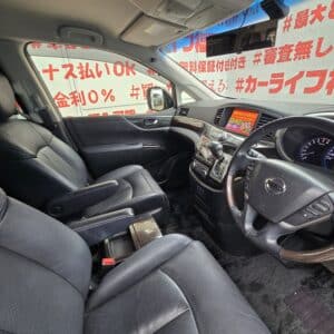 ELGRAND　エルグランド　350ハイウェイスター　アーバンクロム【特別仕様車】【4WD】
