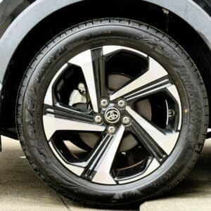 RIZE　ライズ　HV Z　【カスタム】