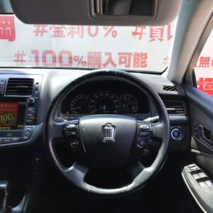 CROWN　クラウン2.5アスリート　ナビパッケージ【総合評価優良車】【カスタム】