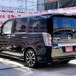 STEPWGN　ステップワゴン　スパーダZ　クールスピリット【後期型】【総合評価優良車】