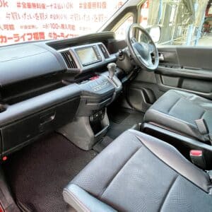 STEPWGN　ステップワゴン　スパーダZ　クールスピリット【後期型】【総合評価優良車】