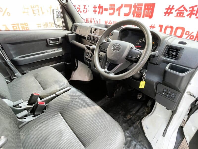 HIJET ハイゼットカーゴ デラックス"【現行型】