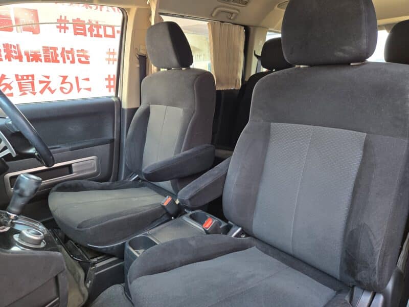 DELICA デリカD5 Gプレミアム 【総合評価優良車】 【4WD】【カスタム】