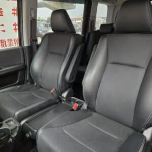 STEPWGN　ステップワゴン　スパーダZ　クールスピリット インターナビセレクション【後期型】【総合評価優良車】