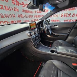 MERCEDES BENZ メルセデス・ベンツ　GLA250 4マチック【4WD】【総合評価優良車】