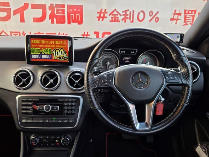 MERCEDES BENZ メルセデス・ベンツ GLA250 4マチック【4WD】【総合評価優良車】